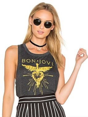CHASER Bon Jovi Heart N Dagger Tank in Charcoal Size MED